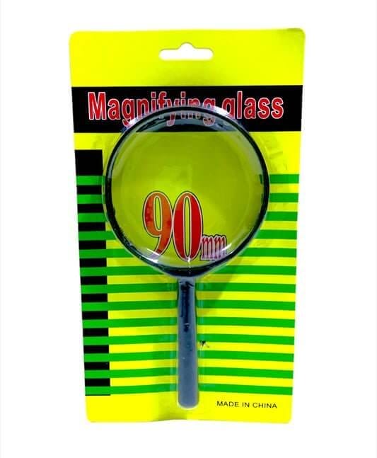 عدسة مكبرة كبيرة ٩٠ مل